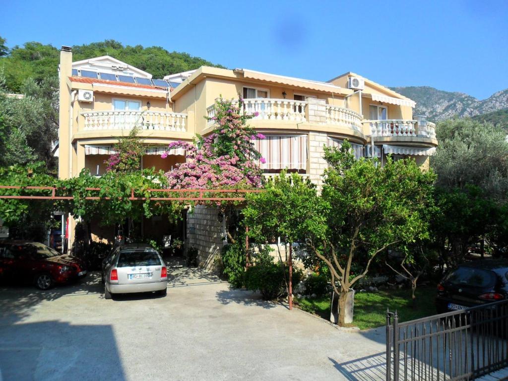 Apartments Kalluka Sveti Stefan Ngoại thất bức ảnh